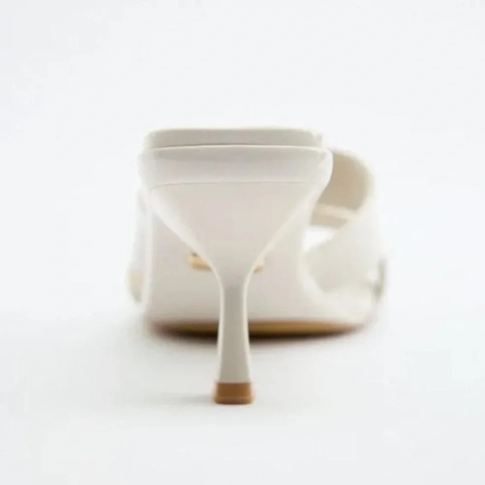 NWT. Zara White Padded High Heel Sandals. Size 6.